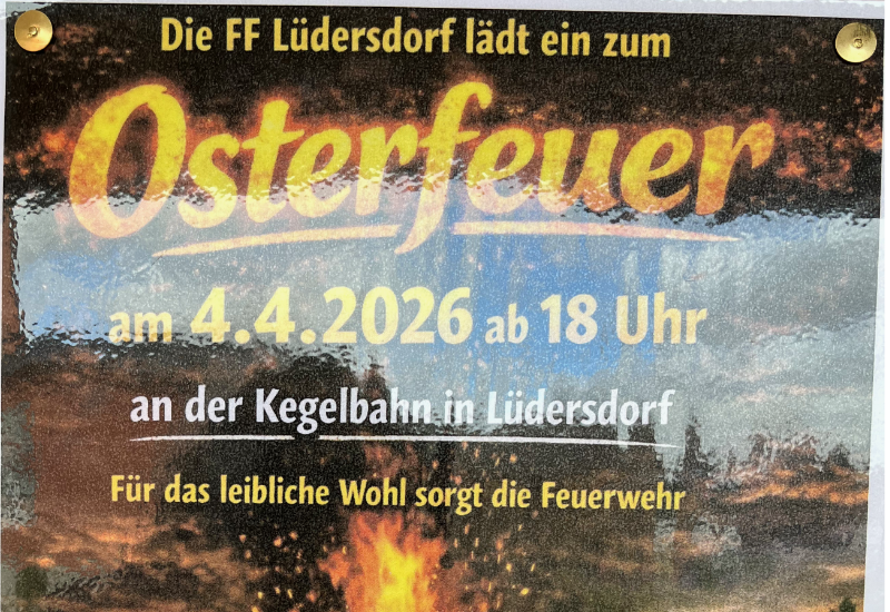 Osterfeuer in Lüdersdorf